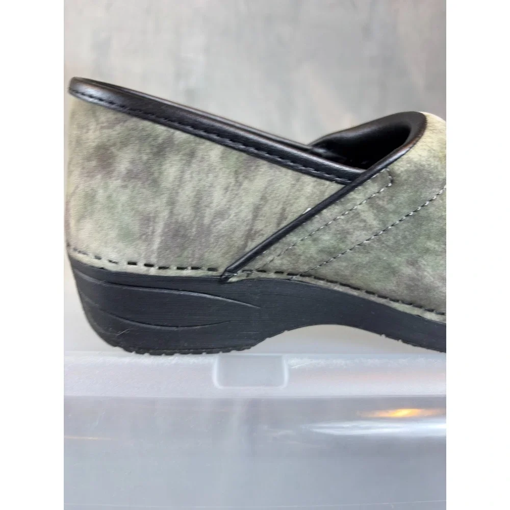 Dansko  XP 20 Professional Camo Clogs Women Suede Slip On Shoes Nurse  Sz 9 / 40 - Picture 11 of 16